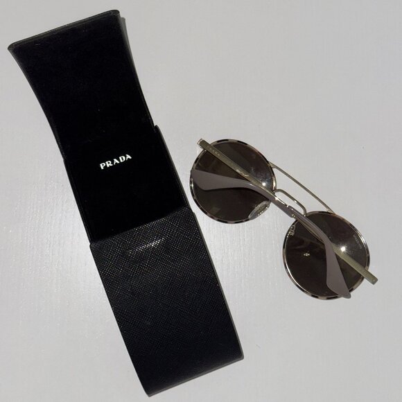 Prada Round Sunglasses With Case - Picture 2 of 3